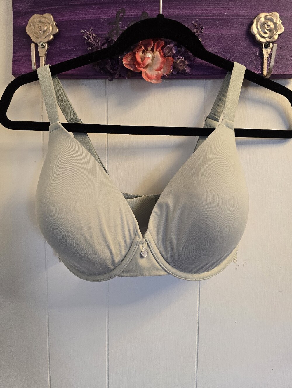 Birdsong Lace Back T-Shirt Bra 34G Sage Green Underwire9